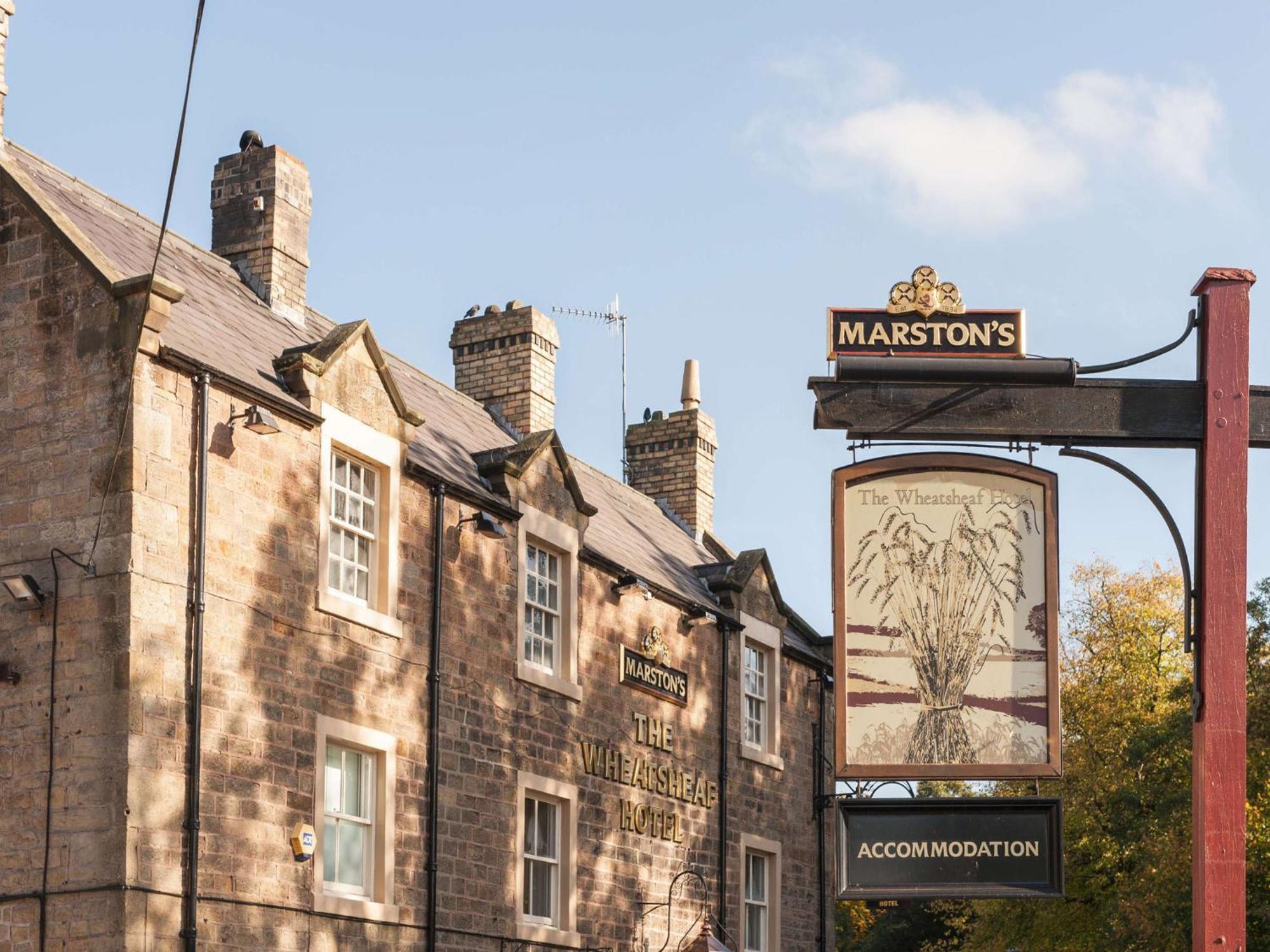 Wheatsheaf, Baslow By Marston'S Inns מראה חיצוני תמונה